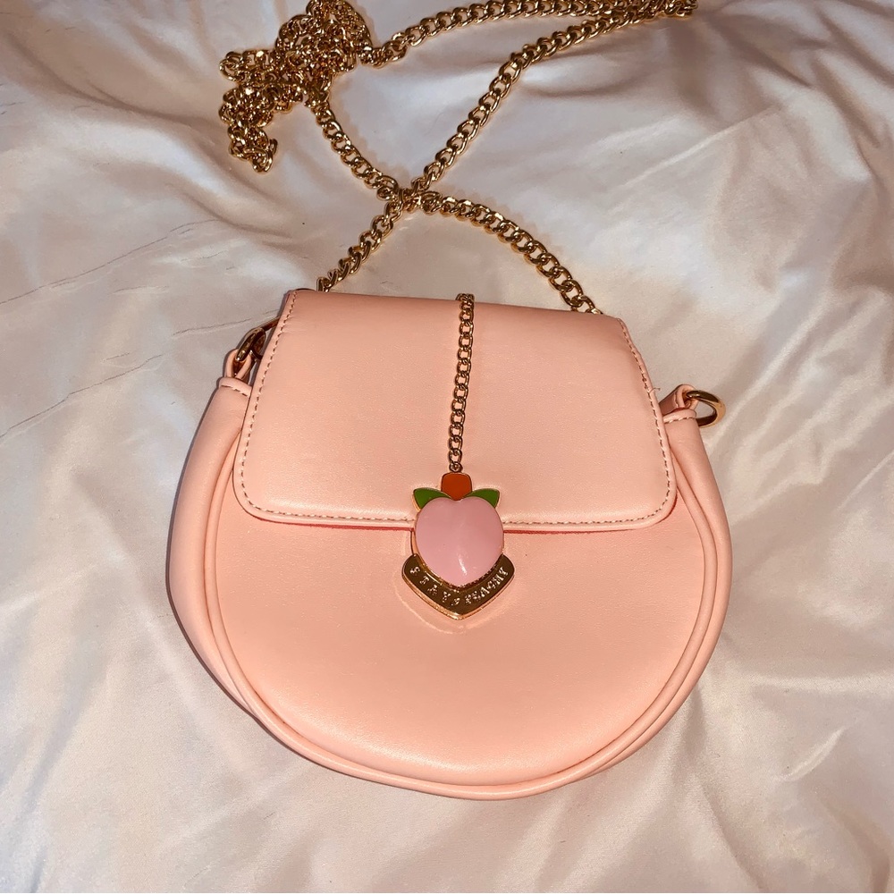 Peachy Squad purse by Megan Plays